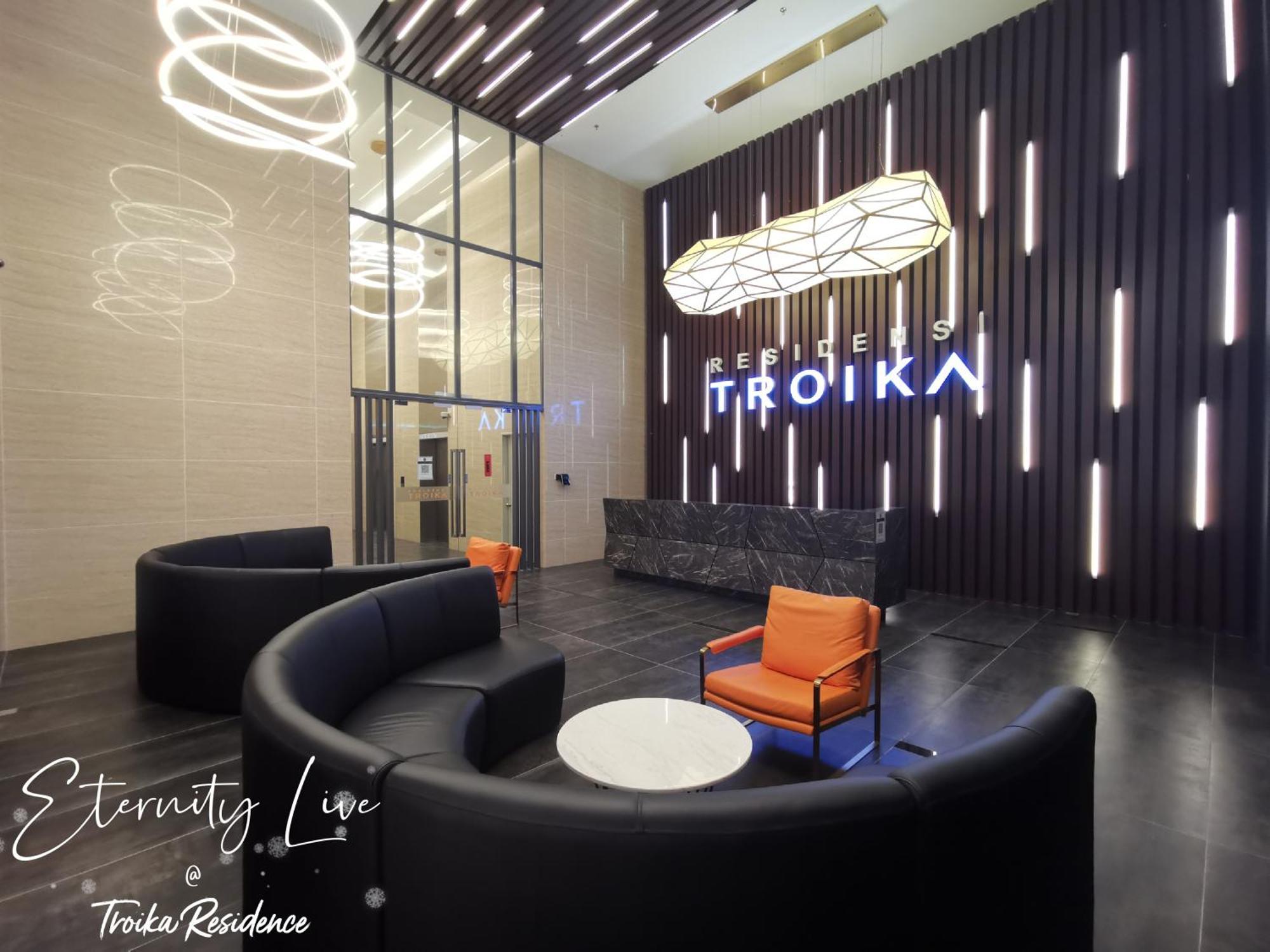 Troika @ Eternity Live-1b4pax Apartment