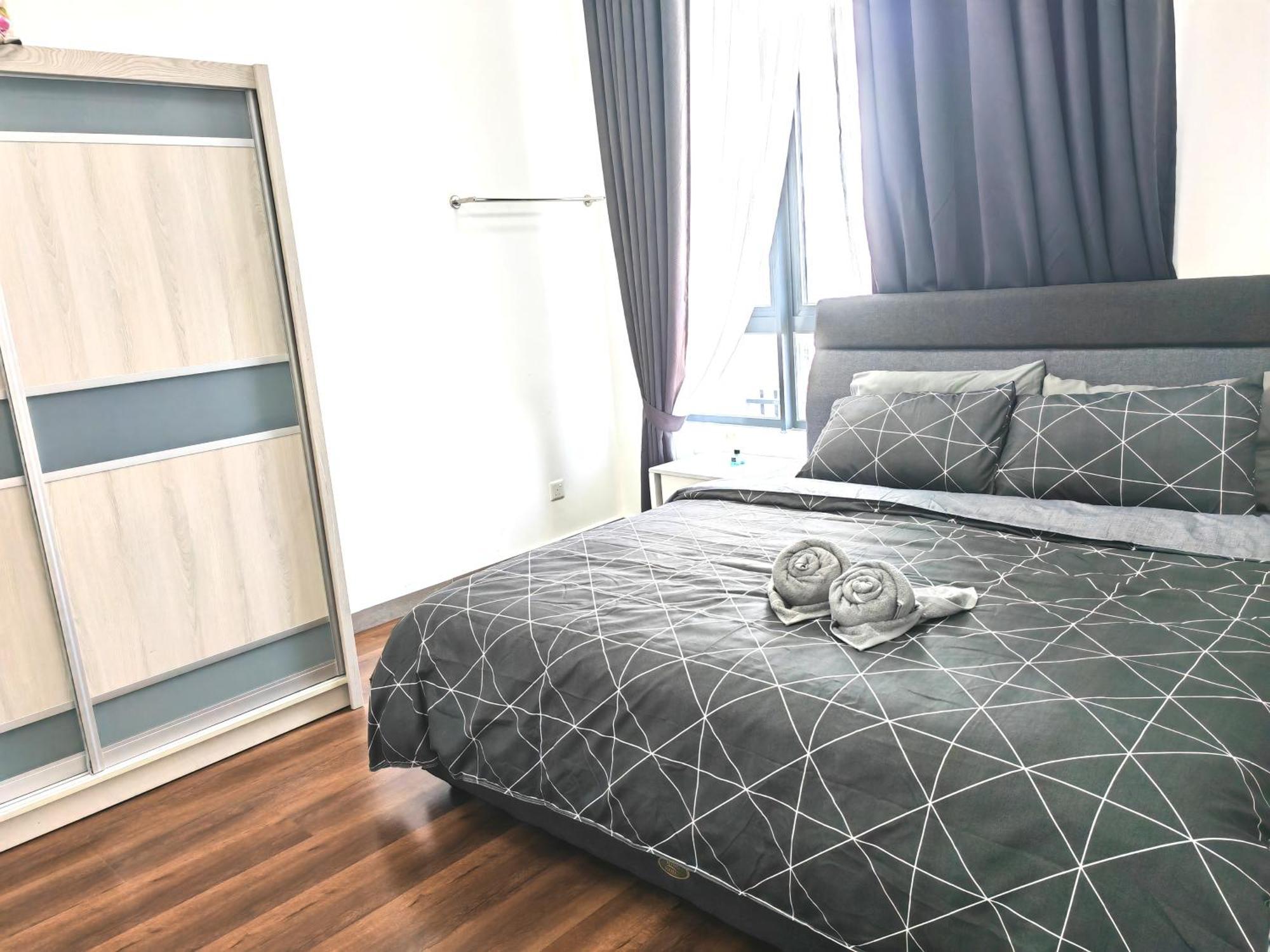 Apartment Troika @ Eternity Live-1b4pax